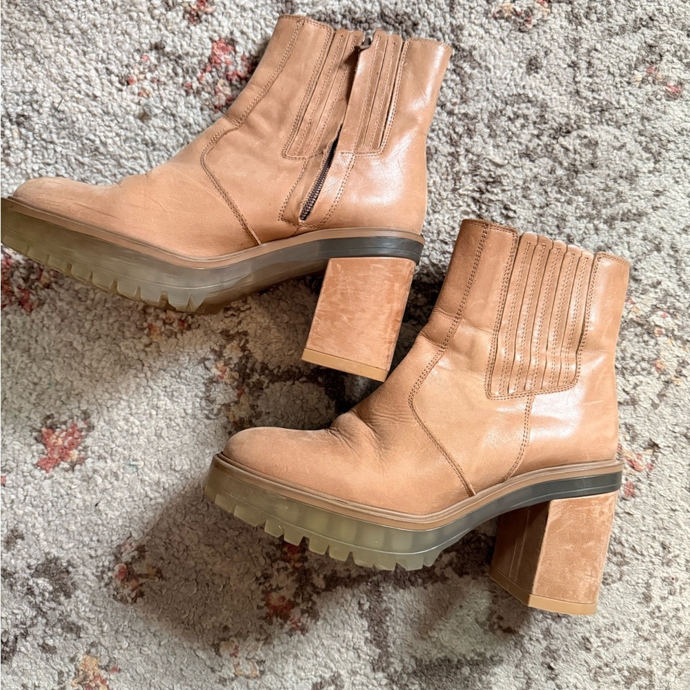 Free People James Chelsea Leather Boots